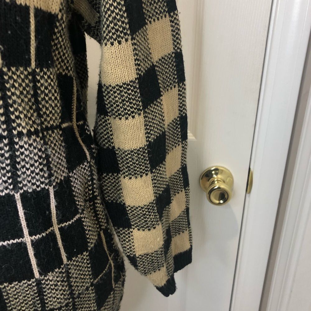 Alfred Dunner Petite mock turtleneck long sleeve sweater - Picture 4 of 9